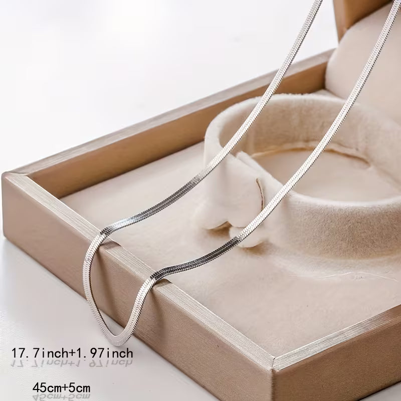 Effortless Shine Chain Necklace