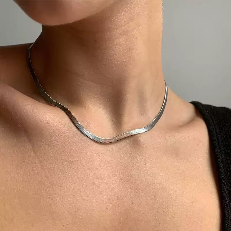Effortless Shine Chain Necklace