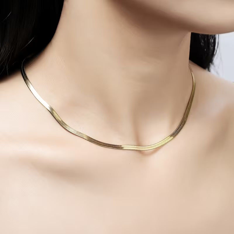 Effortless Shine Chain Necklace